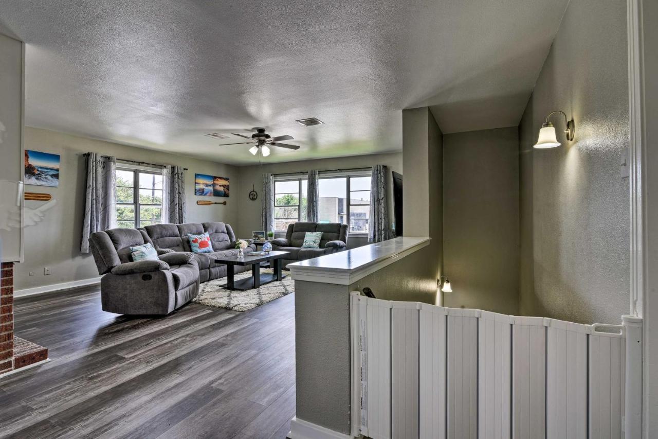 Spacious And Modern Family Duplex In Galveston! 外观 照片